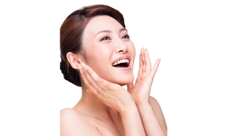 Phụ nữ sau tuổi 35 cần bổ sung nội tiết tố nữ estrogen để giữ sắc đẹp và lửa hạnh phúc gia đình 