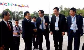 Phó Thủ tướng Trịnh Đình Dũng đến dự Horasis