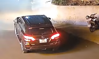 Ô tô gây tai nạn chết người rồi bỏ chạy khỏi hiện trường