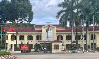 Thông tin mới vụ nhiều hiệu trưởng, hiệu phó nghỉ việc chỉ trong 2 tháng