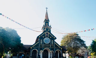 Chiêm ngưỡng nhà thờ hơn 100 tuổi đẹp nhất vùng Tây Nguyên