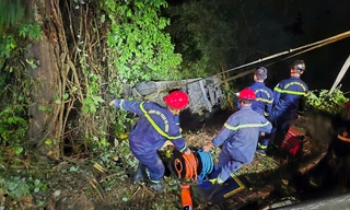 Tin mới vụ xe chở 36 người lao xuống vực ở Lâm Đồng