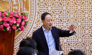 Phê bình đoàn kiểm tra liên ngành do Phó giám đốc Sở Xây dựng làm trưởng đoàn