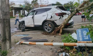 Vụ xe máy đối đầu ô tô, hai người tử vong: Bắt khẩn cấp tài xế ô tô