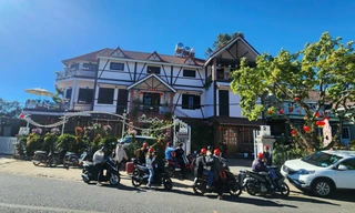 Không ‘cháy’ phòng khách sạn ở Đà Lạt dịp 2/9