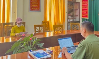 Triệu tập người rao bán giấy mời hạng VIP Festival hoa Đà Lạt 