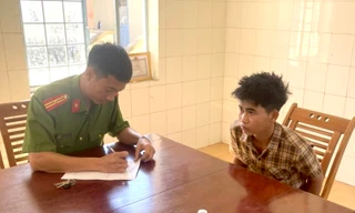 Chém bố dượng tử vong sau khi uống rượu 