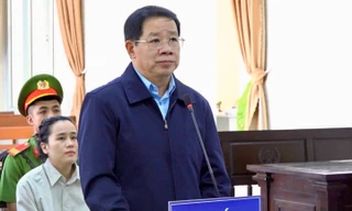 Móc ngoặc với Cty Việt Á, cựu Giám đốc CDC Lâm Đồng cùng đồng phạm lĩnh án