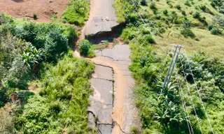 Toàn cảnh tuyến đường tránh 800 tỷ đồng ở Lâm Đồng sụt lún, 'đắp chiếu' vì thiếu vốn