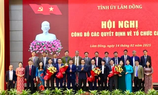 Lâm Đồng công bố các quyết định về tổ chức cán bộ