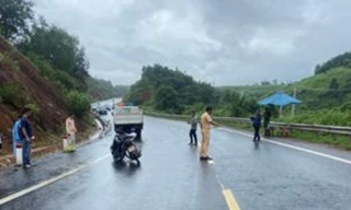 Kon Tum: Điều tra nguyên nhân vụ tai nạn khiến 3 người thương vong