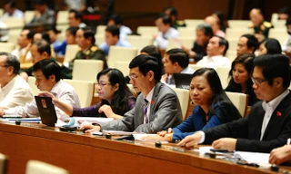 Đại biểu Quốc hội trong buổi làm việc sáng 27/11. Ảnh: Như Ý.