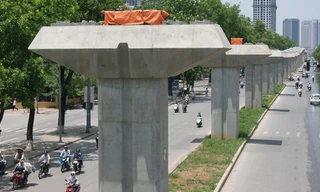  Tuyến đường sắt Cát Linh - Hà Đông đội vốn gần gấp đôi dự toán ban đầu. Ảnh: L.H.V