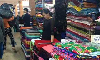 Ban quản lý chợ Đồng Xuân có áp đặt giá?