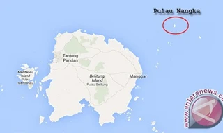 Pháp sư Mukhti Maarif cho rằng chiếc máy bay QZ8501 bị mất tích đang ở dưới đáy biển, gần đảo Pukau Nangka (khoanh tròn).