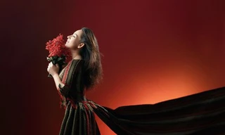 Phi Nhung: “Tôi không thích được gọi là con lai”