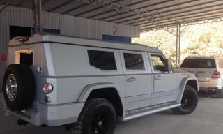 Siêu SUV chống đạn T-98 Kombat tại Việt Nam