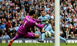 Aguero lập 'poker', Man City đại thắng Tottenham
