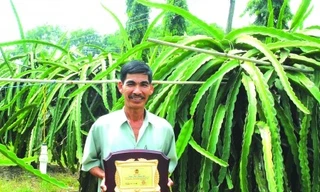 Tỷ phú thanh long xuất thân từ mồ côi