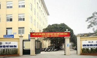 Hai bác sĩ mắc COVID-19, Bệnh viện Phổi TƯ xét nghiệm 2.000 người liên quan