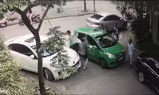 Hãng taxi quyết 'làm tới cùng' vụ tài xế bị đánh chảy máu đầu