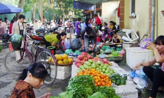 60% chợ đang hoạt động trên địa bàn Hà Nội là chợ tự phát