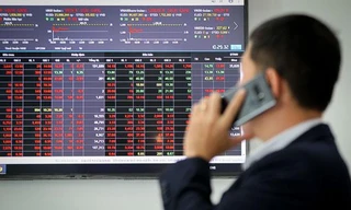 Sau phiên giao dịch 31/3, nhiều mã “họ” FLC lao dốc về giá “trà đá”