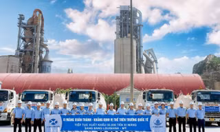 Xi măng Xuân Thành tiếp tục xuất khẩu 55.000 tấn xi măng sang Mỹ
