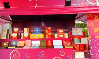 Giá bánh trung thu tăng, sức mua giảm