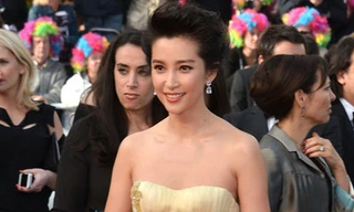 Lý Băng băng xinh tươi trên thảm đỏ