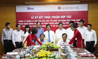  Agribank và VAMC ký kết thỏa thuận hợp tác về triển khai thực hiện Nghị quyết 42 của Quốc hội về thí điểm xử lý nợ xấu
