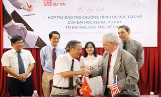 3 suất học bổng du học Mỹ và 50 suất học bổng du học tại chỗ lấy bằng Mỹ tại ĐH Duy Tân