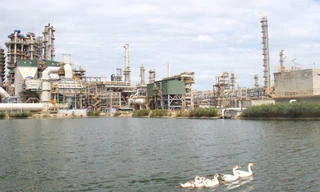 Hồ xử lý nước thải tại NMLD Dung Quất