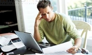 Áp lực công việc dẫn tới căng thẳng thần kinh (Ảnh minh họa)