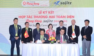 Nhựa Rạng Đông hợp tác thương mại toàn diện với Sojitz Nhật Bản