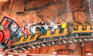 Vinpearl Land Nha Trang khai trương Công viên phao nổi lớn nhất thế giới