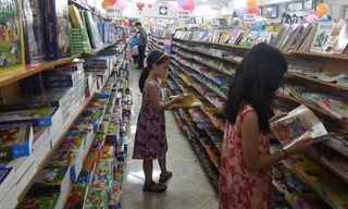 Nghỉ hè, con bạn làm gì ?