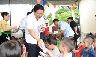 Sữa học đường TH true MILK đến với học sinh nghèo xứ Nghệ