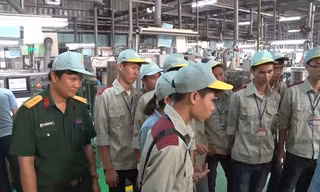 Sinh viên trường Cao đẳng nghề số 1-BQP đi thực tế tại các khu công nghiệp