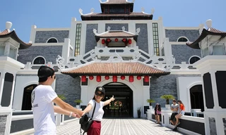 Asia Park ra mắt tàu lượn dạng treo lớn nhất Việt Nam