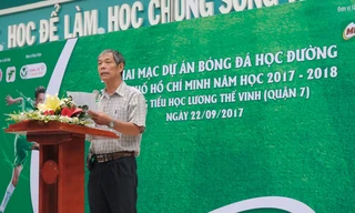 Ông Ngô Lê Bằng- Phó Chủ tịch Liên đoàn bóng đá TP HCM phát biểu khai mạc chương trình