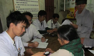 Thuốc bổ mắt hết đát bán ra thị trường