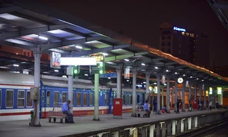 Ga Hà Nội dịp cuối năm nhưng vắng khách đi và đến. Chụp chiều 12/1/2021 Ảnh: Mạnh Thắng