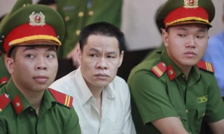 Bị cáo Vì Văn Toán nói bắt nạn nhân để đòi tiền mua ma túy nhưng khi bắt được đã không đòi nợ 