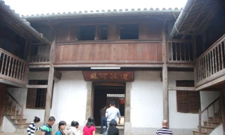 Một góc Dinh thự Sà Phìn