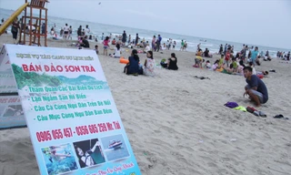 Các chuyến du lịch gắn với biển luôn là lựa chọn hàng đầu của du khách khi đến Đà Nẵng Ảnh: Thanh Trần 