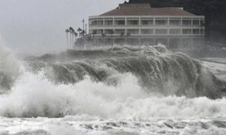 Biển Đông có thể đón bão số 10 vào ngày 1/11