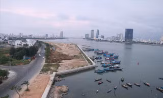 Dự án Bất động sản và bến du thuyền Đà Nẵng (Marina Complex) lấn sông Hàn đang thu hút sự quan tâm của du luận 