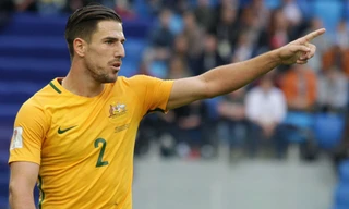 Tuyển thủ Australia không lo lắng dù thiếu HLV trưởng chỉ đạo 