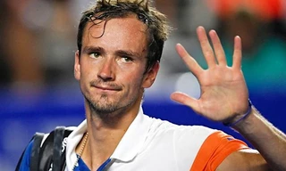 Ukraine đòi tước vị trí số 1 thế giới của tay vợt Nga Daniil Medvedev 